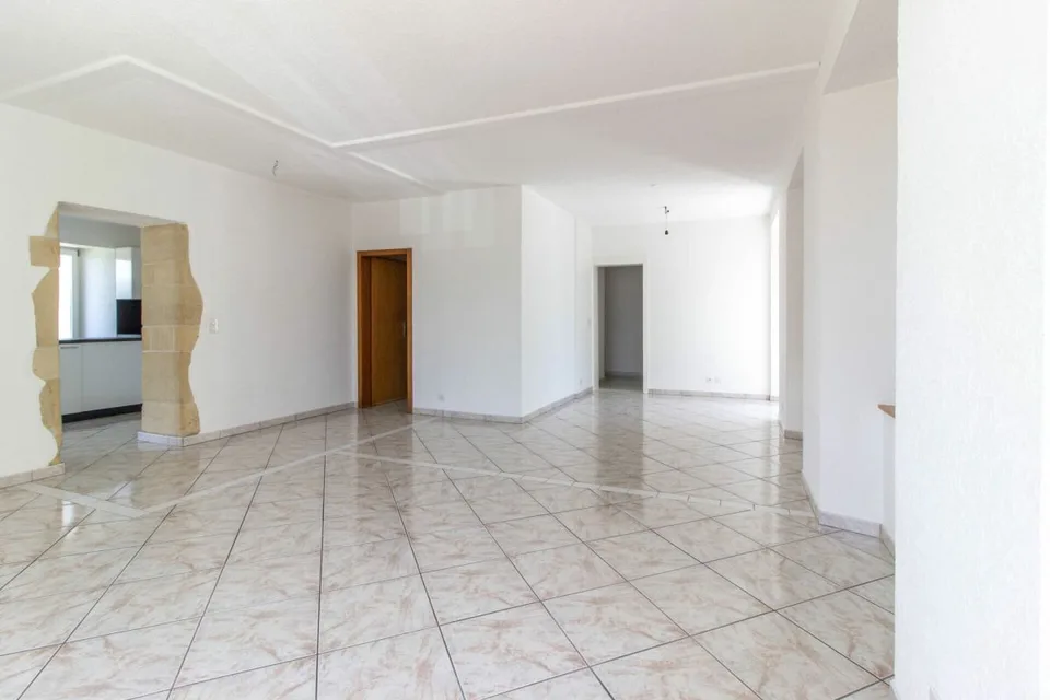 Wohnung 5,5 Zimmer im 1. Stock in Brenets – Foto 6 von 13