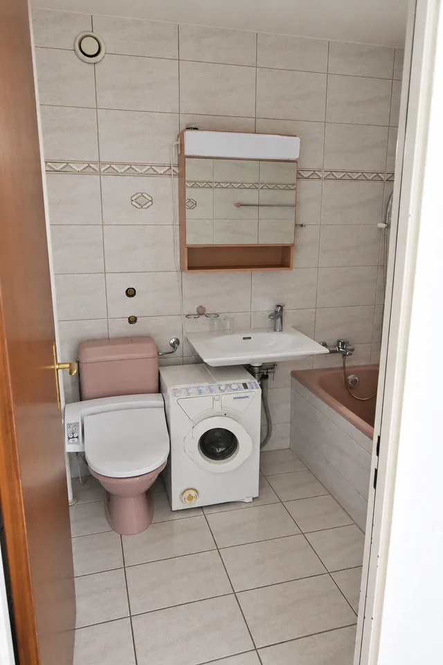 Helle 3.5-Zimmer-Wohnung mit Südbalkon – Foto 5 von 11
