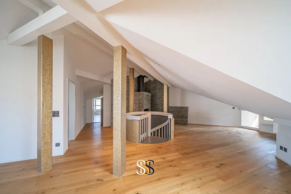 Appartamento maisonette esclusivo con loft e area spa – foto 14 di 26