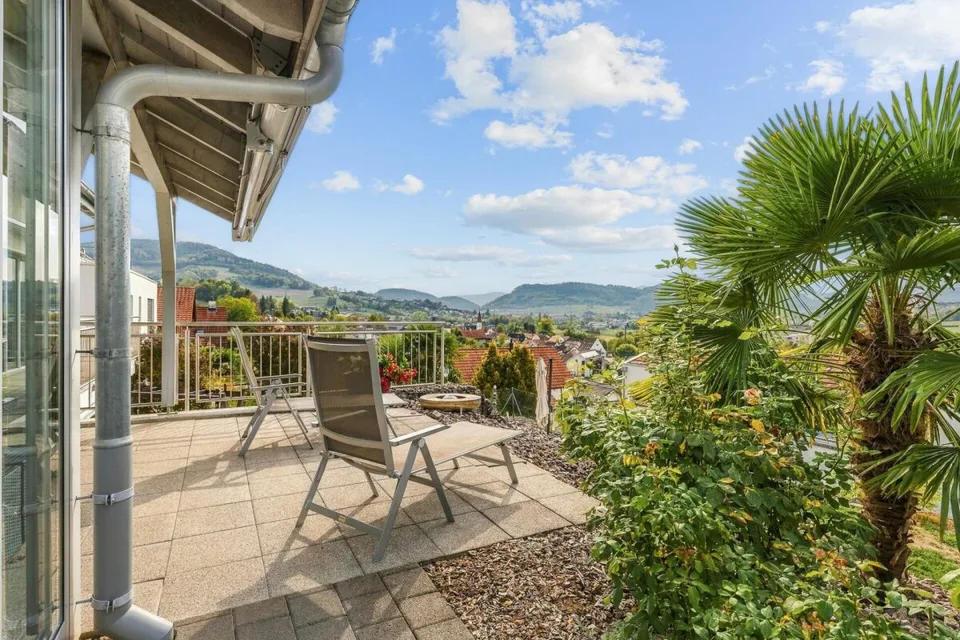 Einfamilinehaus mit Panoramablick, Pool und Privatsphäre – Foto 11 von 26
