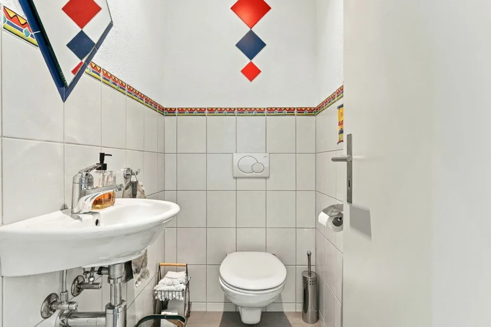 Einfamilinehaus mit Panoramablick, Pool und Privatsphäre – Foto 5 von 26