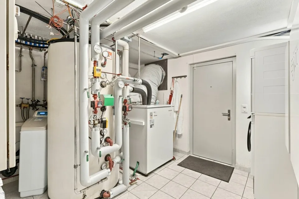 Einfamilinehaus mit Panoramablick, Pool und Privatsphäre – Foto 23 von 26