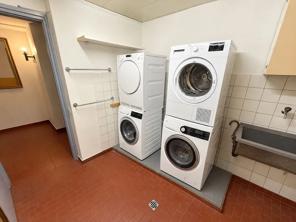 Un grande duplex nel cuore della Città Vecchia di Locarno – foto 13 di 15