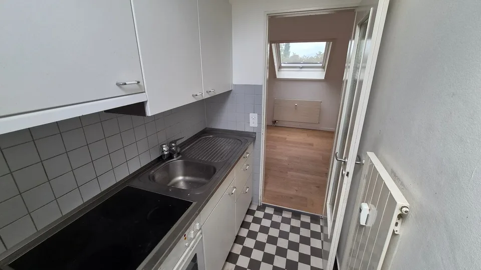 1.5-Zimmerwohnung mit Balkon Nähe Hörnli / Wenkenpark Riehen – Foto 3 von 7