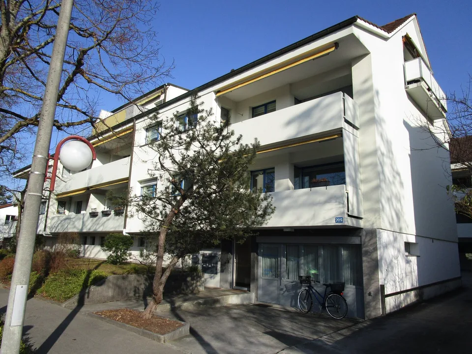 1.5-Zimmerwohnung mit Balkon Nähe Hörnli / Wenkenpark Riehen – Foto 5 von 7