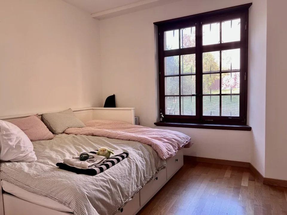 Appartamento giardino 4,5 locali con oasi di giardino privata – foto 10 di 13