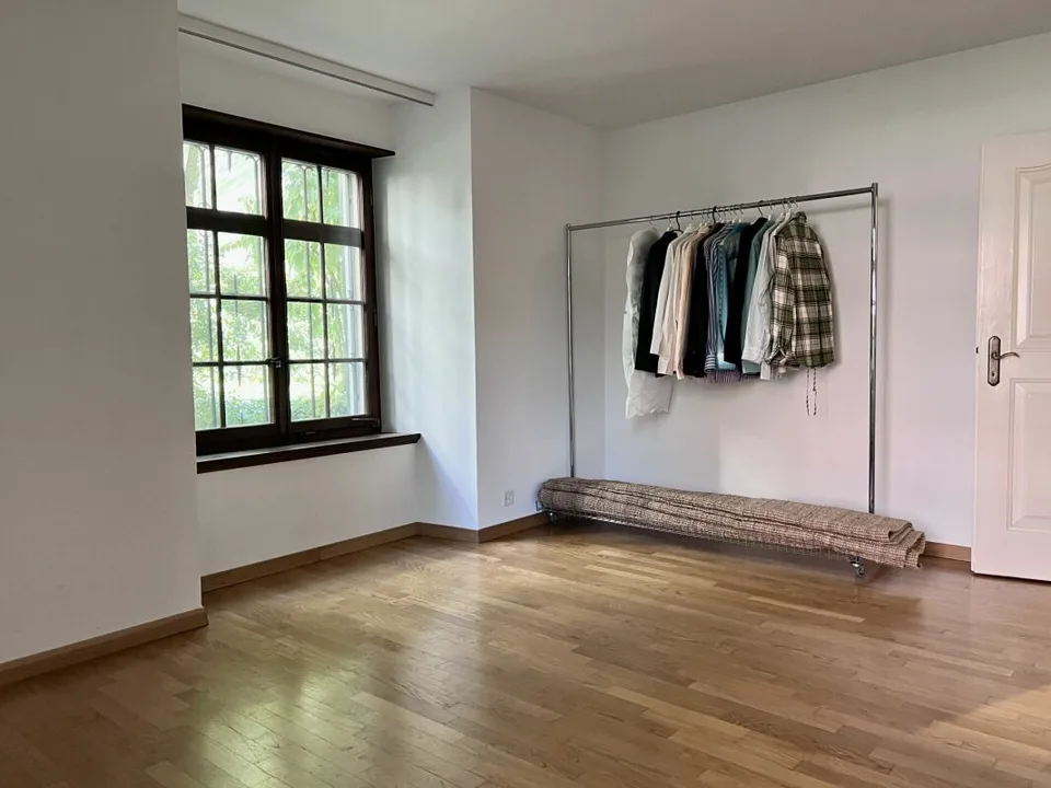 Appartamento giardino 4,5 locali con oasi di giardino privata – foto 9 di 13