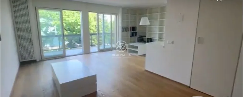 Splendido appartamento di 3,5 locali con vista mozzafiato a Paradiso – foto 2 di 7