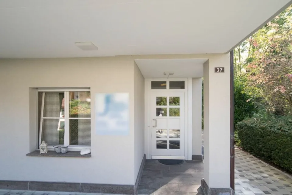 100m² commercial space, practice or office Fruthwilen – photo 3 of 10