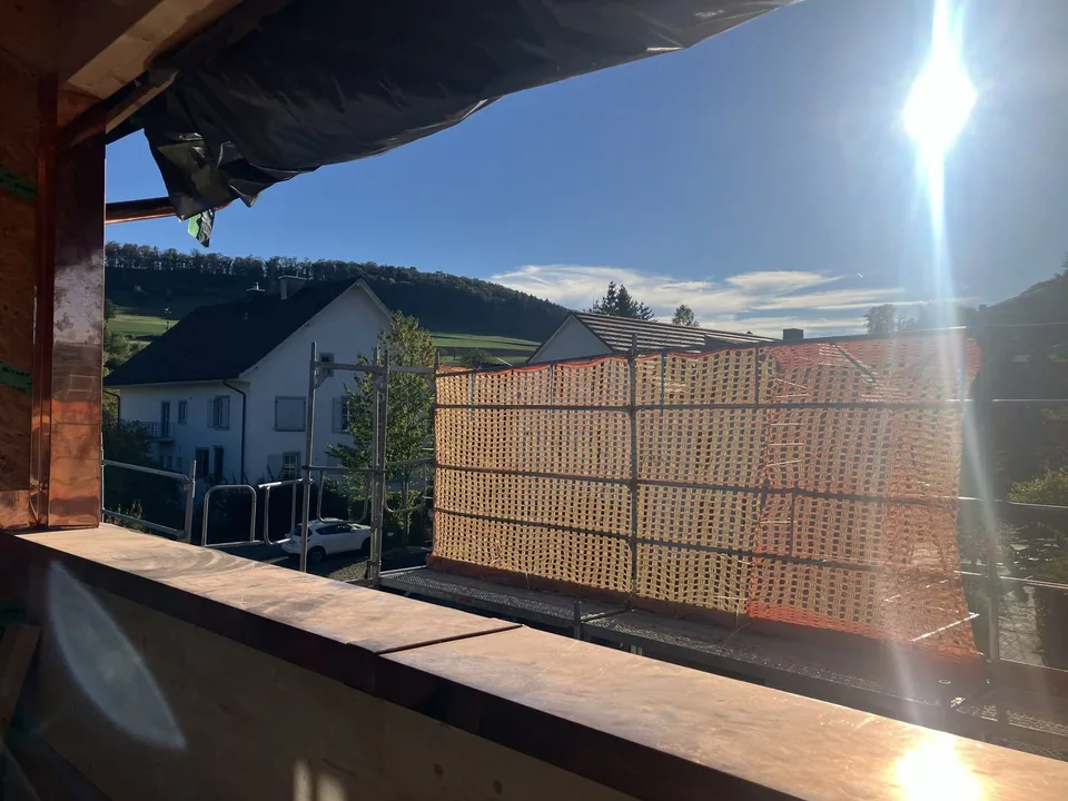 Neue 4 1/2 Zimmer Galerie Wohnung – Foto 2 von 18