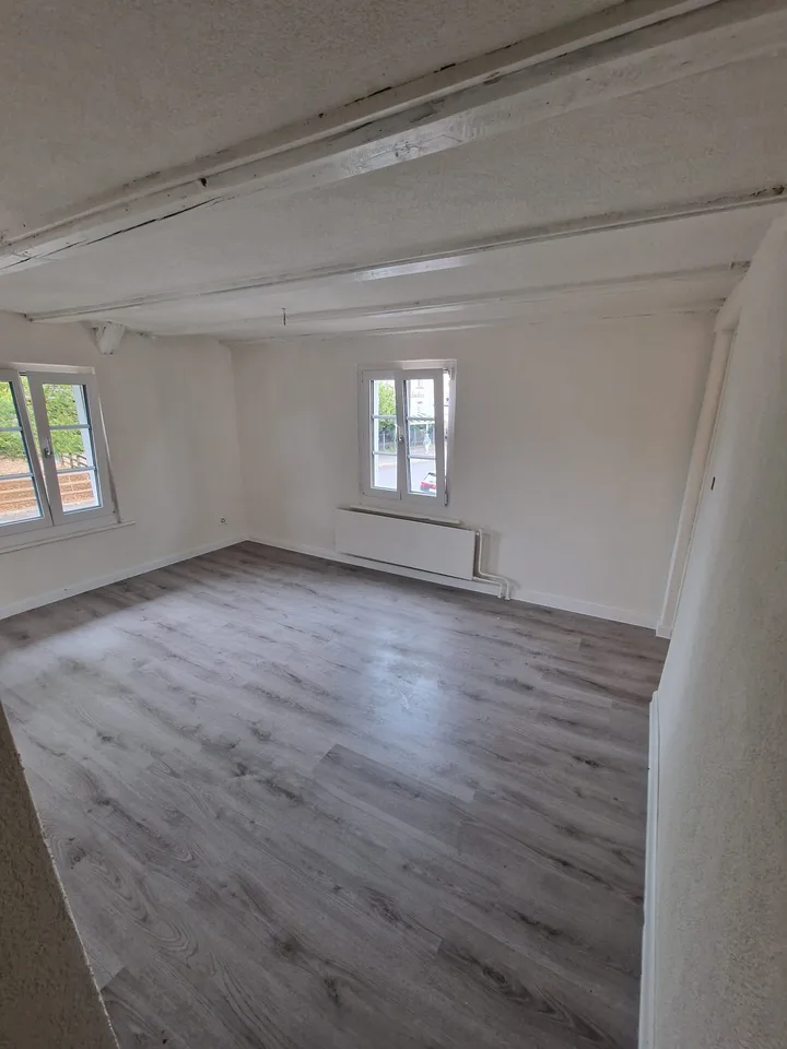 Appartamento di 4 locali al piano terra con proprio spazio di soggiorno – disponibile immediatamente! – foto 2 di 12