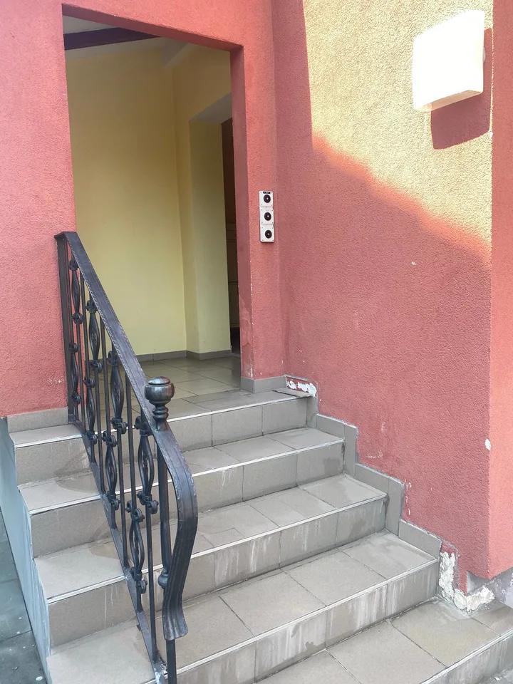 Appartamento di 4 locali al piano terra con proprio spazio di soggiorno – disponibile immediatamente! – foto 11 di 12