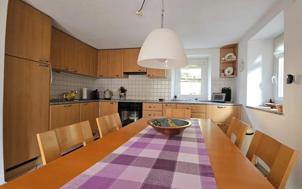GERÄUMIGES EINFAMILIENHAUS MIT GARTEN IN S.VITTORE – Foto 13 von 18