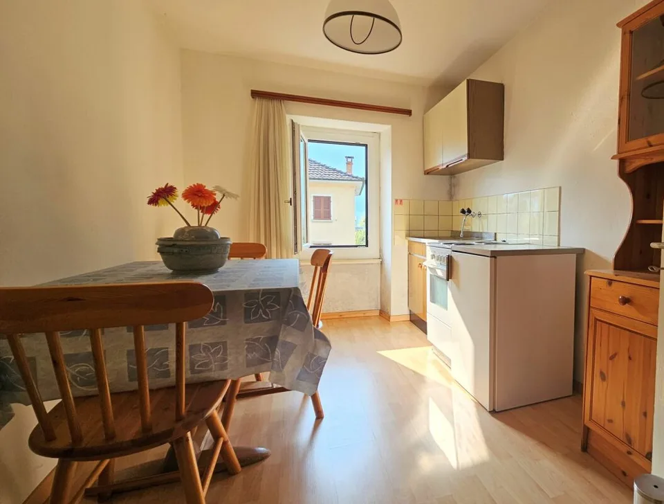 GERÄUMIGES EINFAMILIENHAUS MIT GARTEN IN S.VITTORE – Foto 18 von 18