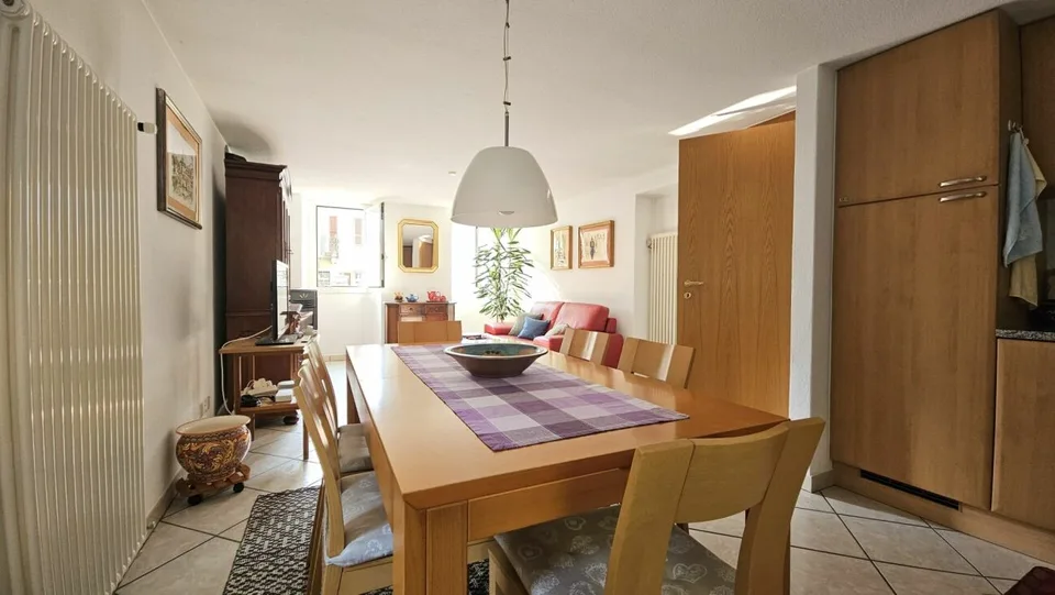 GERÄUMIGES EINFAMILIENHAUS MIT GARTEN IN S.VITTORE – Foto 10 von 18