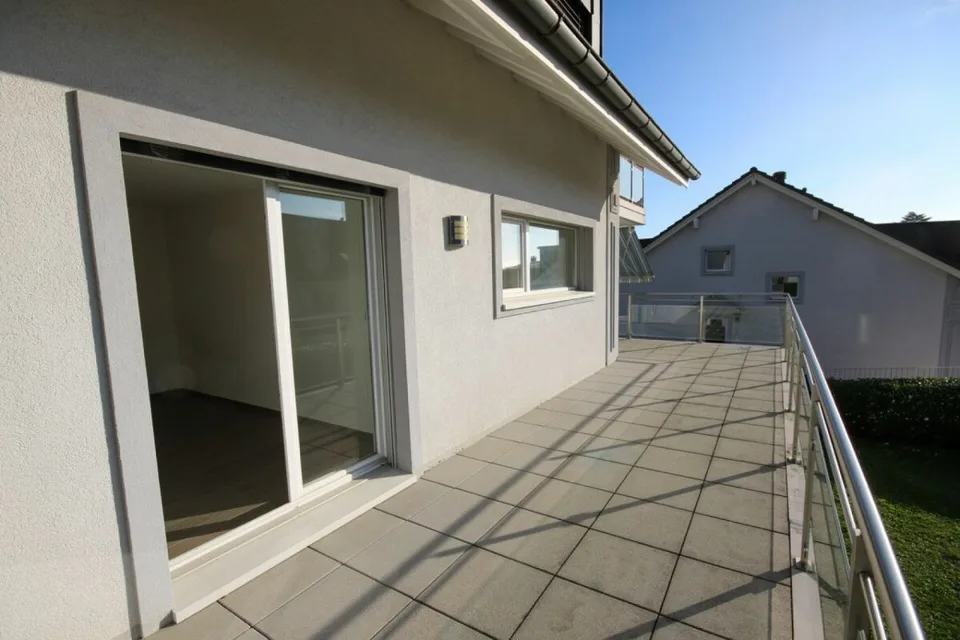 Luxuriöse 5,5-Zimmer-Wohnung mit Terrasse und Seeblick – Foto 7 von 23