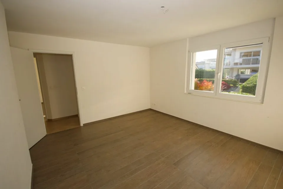 Luxuriöse 5,5-Zimmer-Wohnung mit Terrasse und Seeblick – Foto 19 von 23
