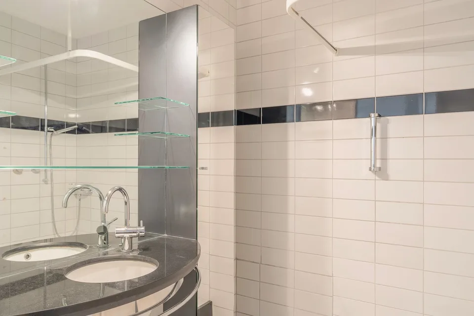 3.5-Zimmer-Wohnung mit Einstellhallenplatz – Foto 10 von 10