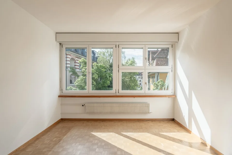 3.5-Zimmer-Wohnung mit Einstellhallenplatz – Foto 5 von 10