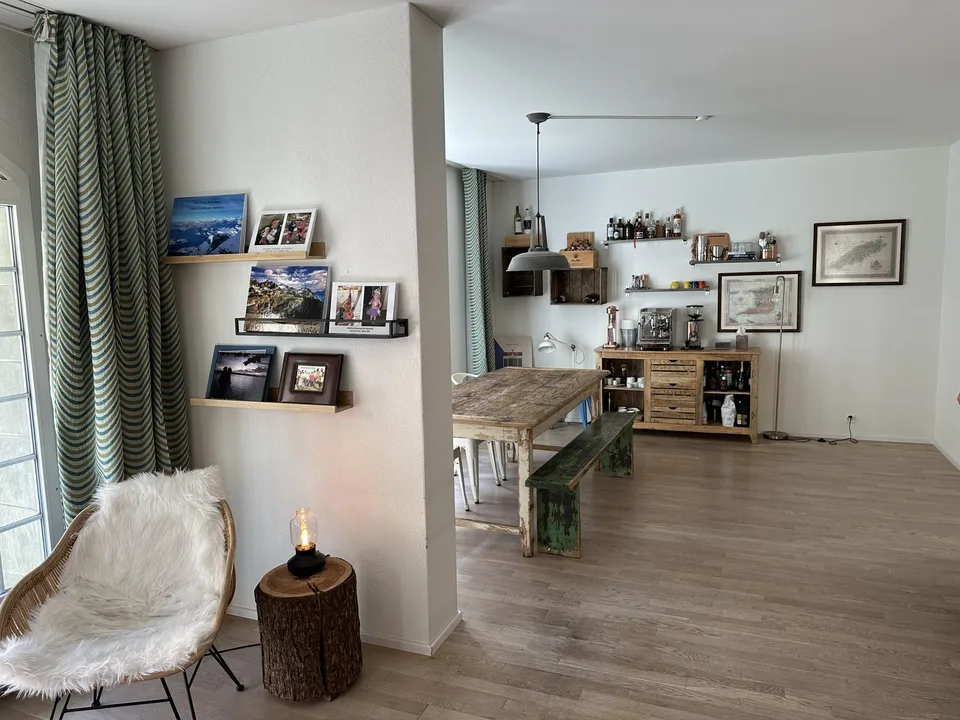TOP sanierte 4-Zimmerwohnung im ZH-Seefeld – Foto 3 von 16