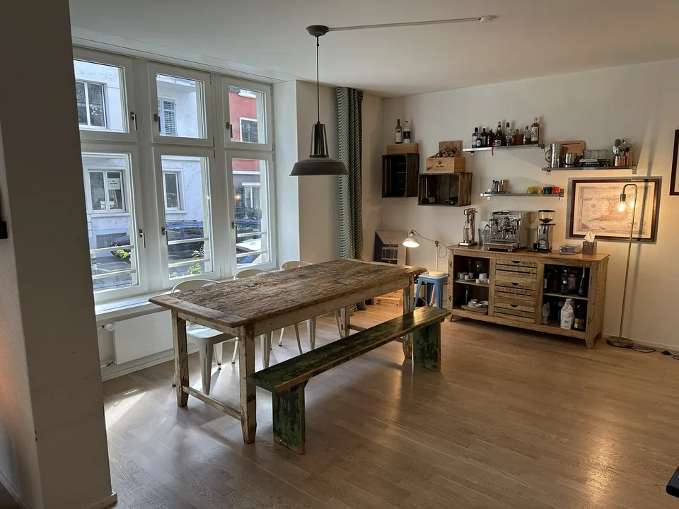 TOP sanierte 4-Zimmerwohnung im ZH-Seefeld – Foto 4 von 16