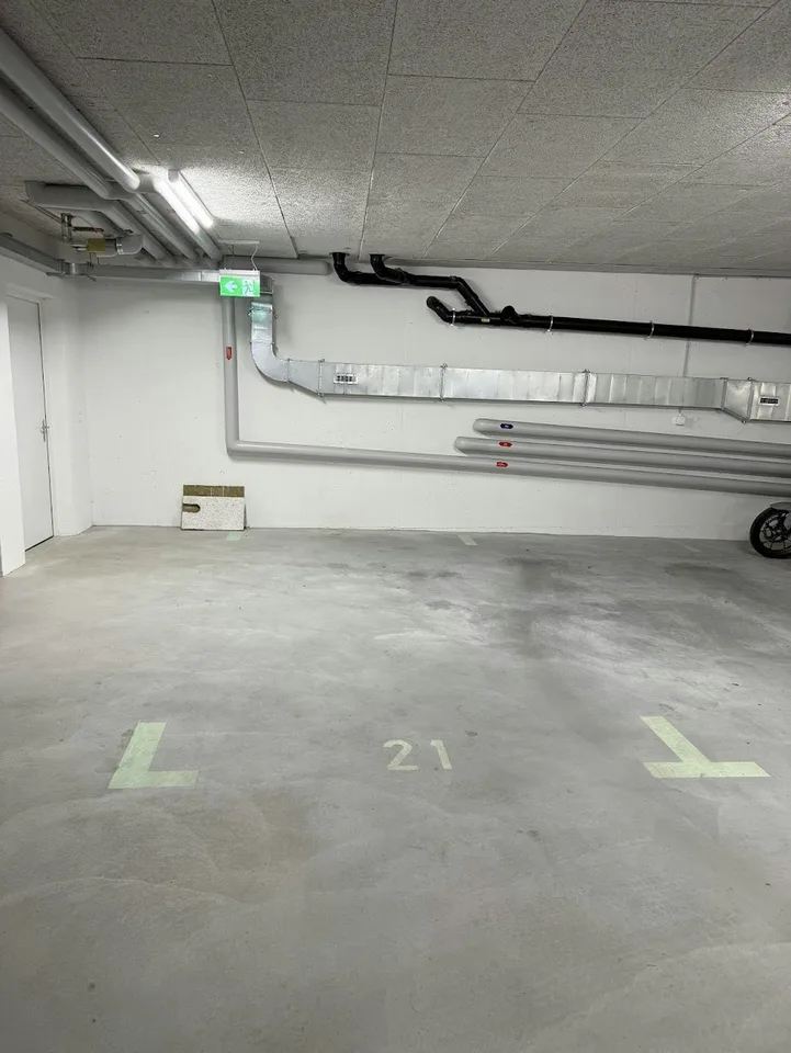 Einstellplatz in neuer Tiefgarage – Foto 5 von 5