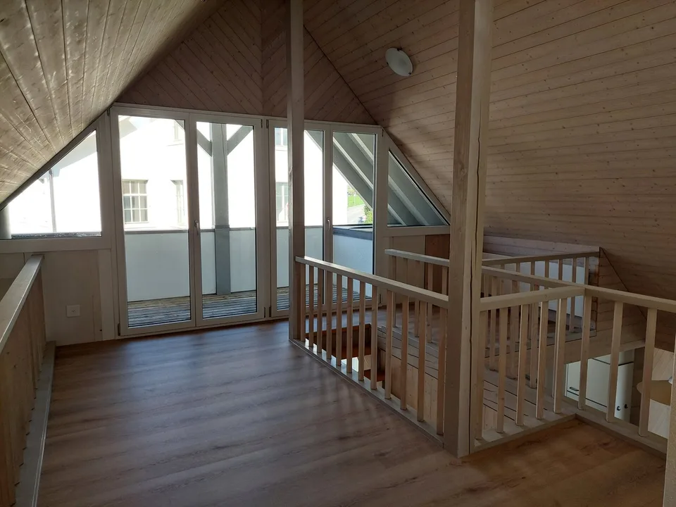Appartement maisonnette spacieux avec galerie au cœur d'Eschenbach – photo 16 sur 25