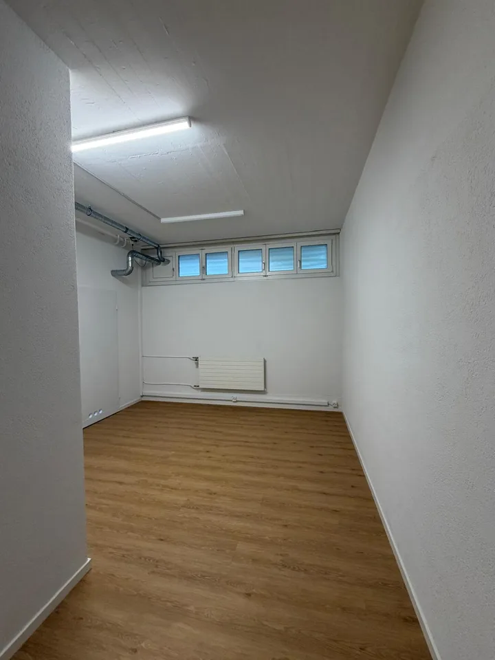Atelier in Zürich Altstetten - BEFRISTET BIS 31.03.2027 – Foto 2 von 5