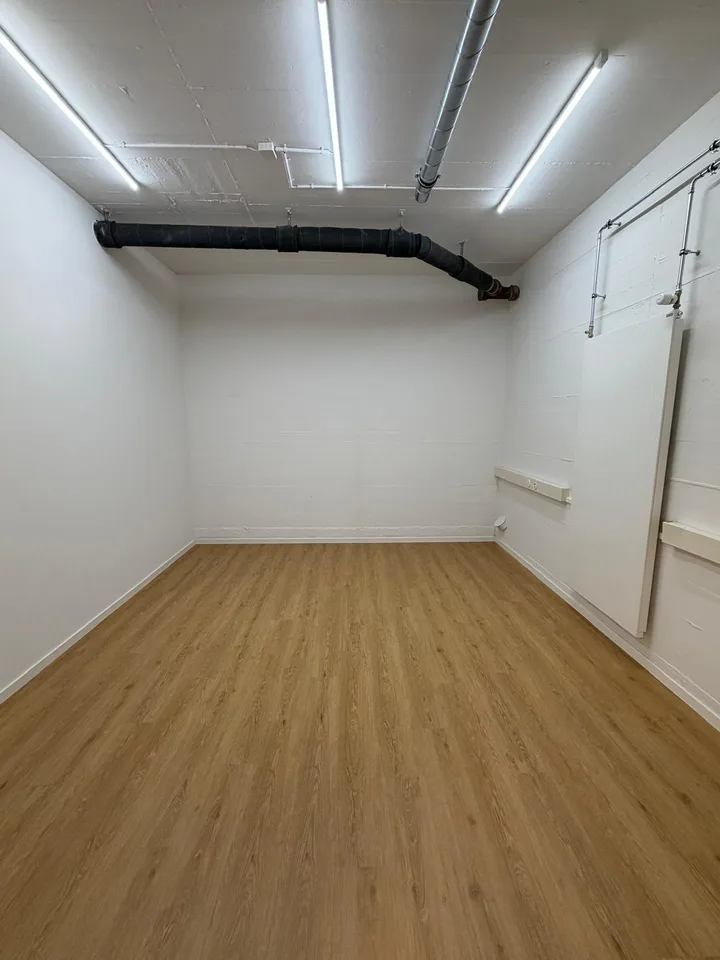 Atelier in Zürich Altstetten - BEFRISTET BIS 31.03.2027 – Foto 4 von 5