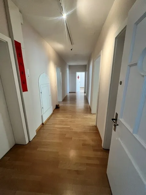 Attraktive Büroräumlichkeit an zentraler Lage in Luzern – Foto 2 von 7