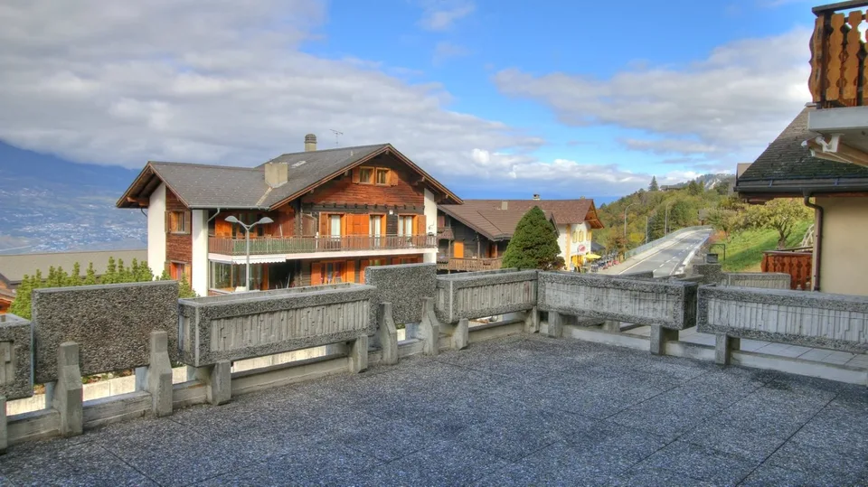 Angrenzendes Chalet mit 5.5 Zimmern in Les Agettes – Foto 11 von 13