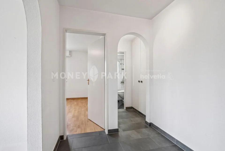 Appartamento di 2,5 locali con balcone soleggiato e piano di allestimento ben pensato – foto 3 di 10