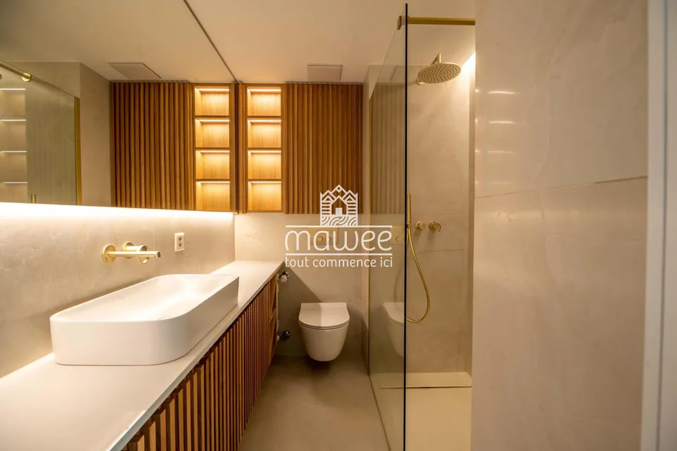 Magnifique appartement entièrement rénové aux finitions haut standing – photo 4 sur 12