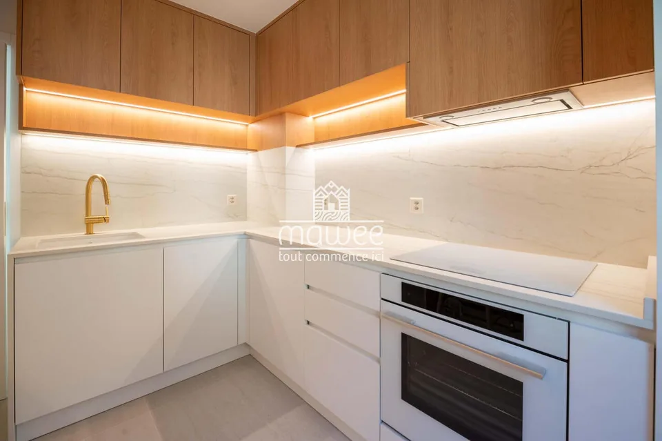 Magnifique appartement entièrement rénové aux finitions haut standing – photo 3 sur 12