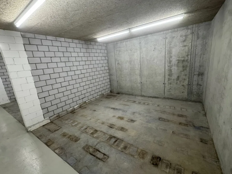 Storage Room - 53m2 – photo 5 of 7