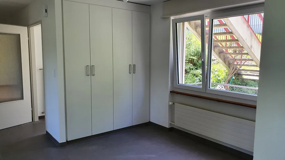 Apartment located in a quiet neighborhood surrounded by greenery – photo 4 of 11