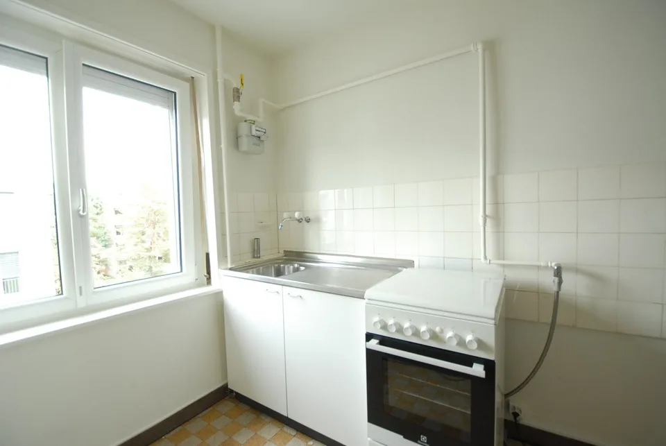 Joli appartement 2,5 pièces dans un immeuble ancien près du Rhin – photo 2 sur 5