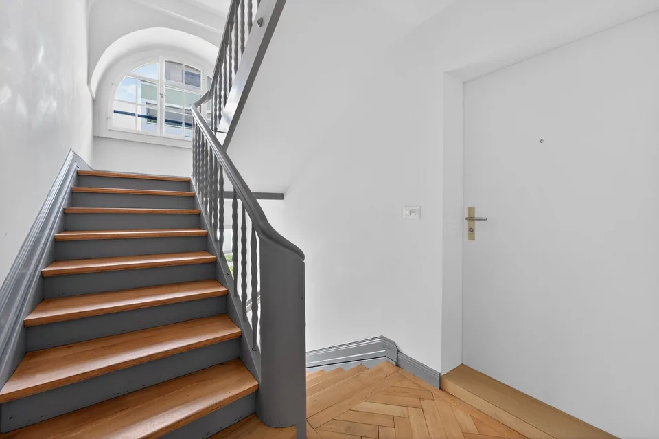 Beautiful studio in the heart of Hergiswil – photo 11 of 11