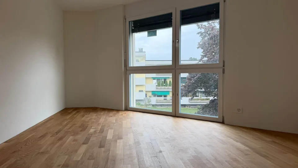 Appartement en mansarde lumineux 3.5 pièces avec grand balcon et belle vue – photo 2 sur 6