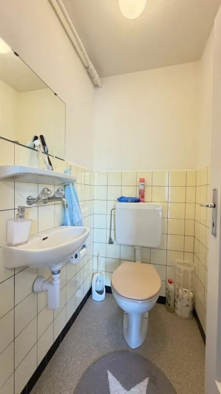 MOLTO SPAZIO, SOLE & VISTA PANORAMICA - CASA UNIFAMILIARE 4.5 LOCALI CON 580 M² DI TERRENO & GRANDE GARAGE – foto 18 di 28
