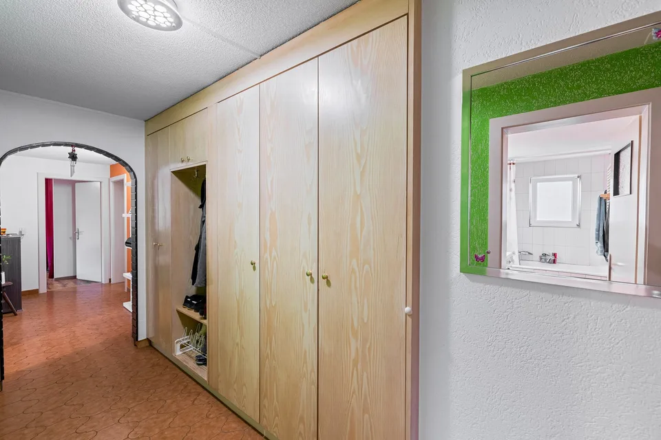 Bright 3.5-room apartment in the heart of Chalais – photo 7 of 9