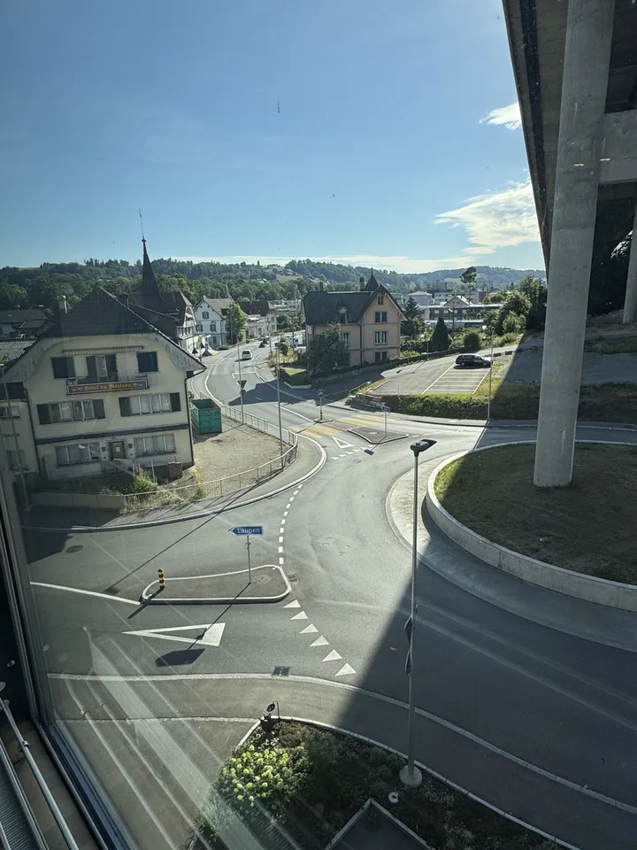 Gemischt genutztes Immobilien-Ensemble / Ensemble immobilier mixte – photo 9 sur 13