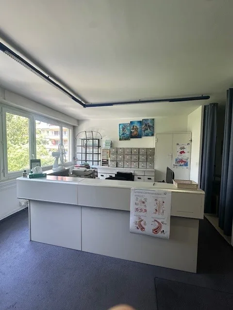 Lokal für Gewerbe oder Arztpraxis von ca. 74 m2 in Acacias – Foto 2 von 8
