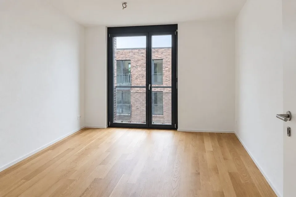 Helle 3.5 Zimmer Wohnung mit Balkon und Blick ins Grüne – Foto 8 von 9