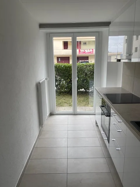 Bello appartamento di 2 locali con spazio esterno a La Neuveville – foto 3 di 9