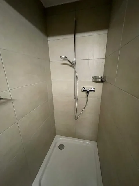 Bello appartamento di 2 locali con spazio esterno a La Neuveville – foto 9 di 9