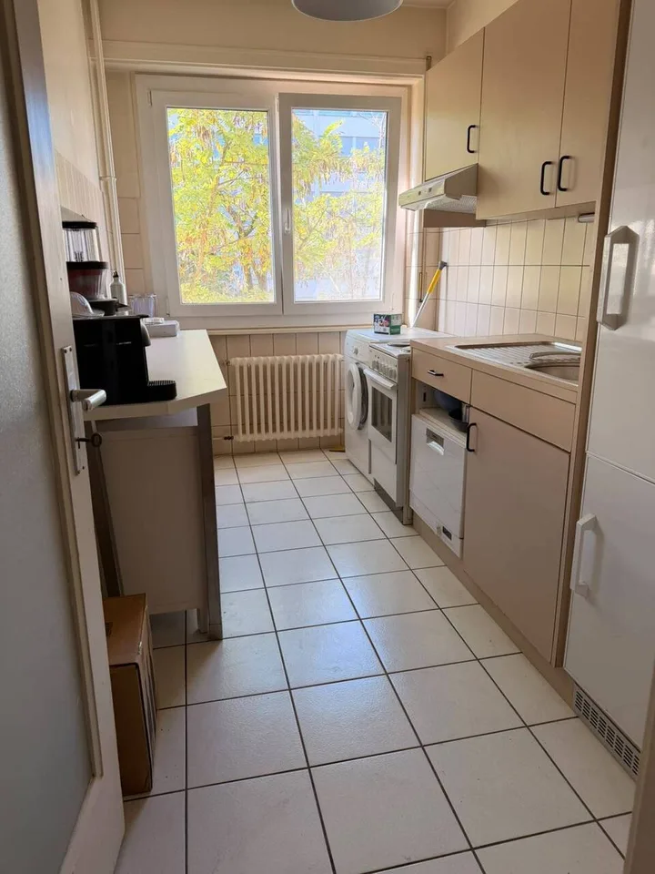 Ruhige und helle 2.5-Zimmer-Wohnung im Stadtzentrum – Foto 4 von 4