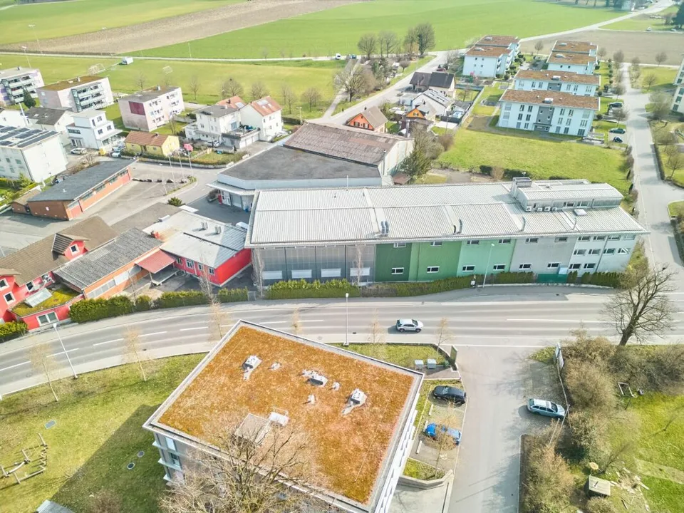 Edificio commerciale e di stoccaggio GB8 EG – foto 8 di 11