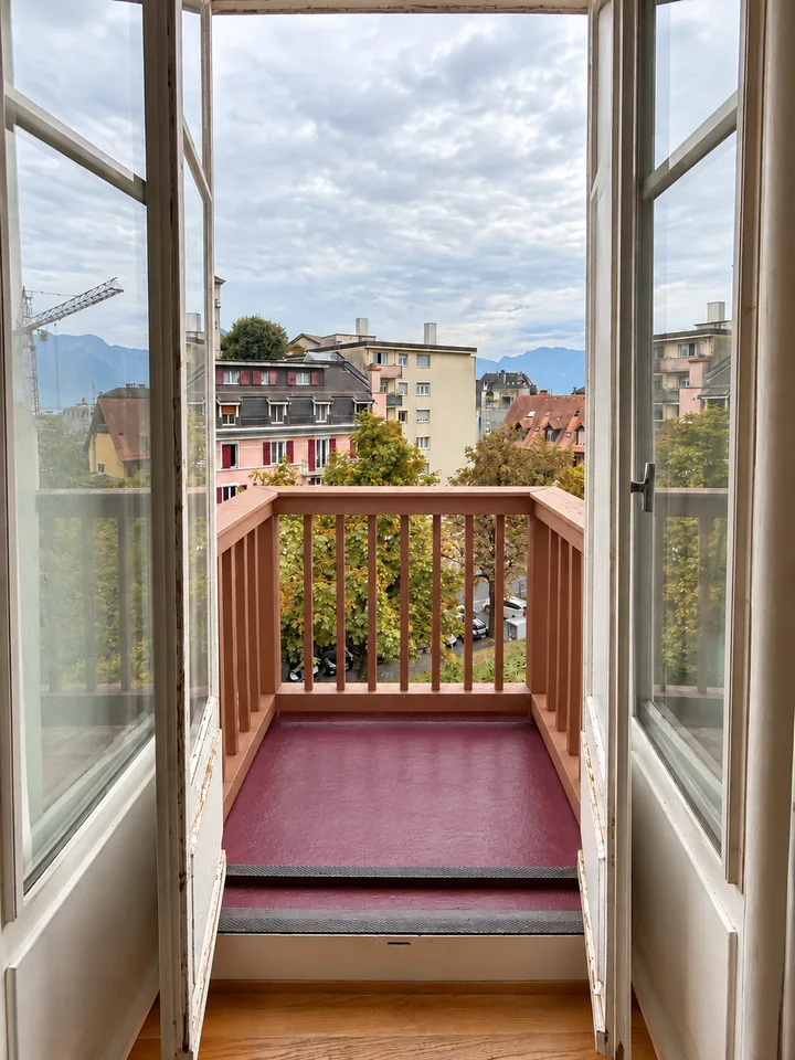 Charmantes Dachwohnung mit 2.5 Zimmern in Montreux – Foto 8 von 11