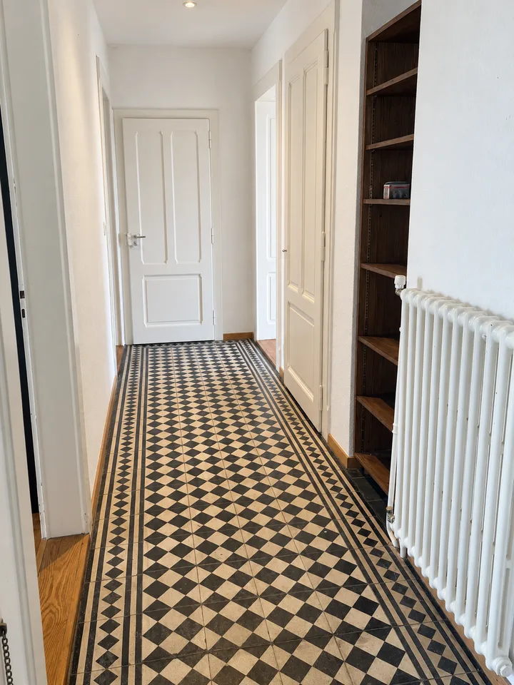 Charmantes Dachwohnung mit 2.5 Zimmern in Montreux – Foto 6 von 11